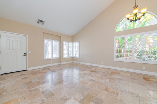 Photo - 24712 El Manzano