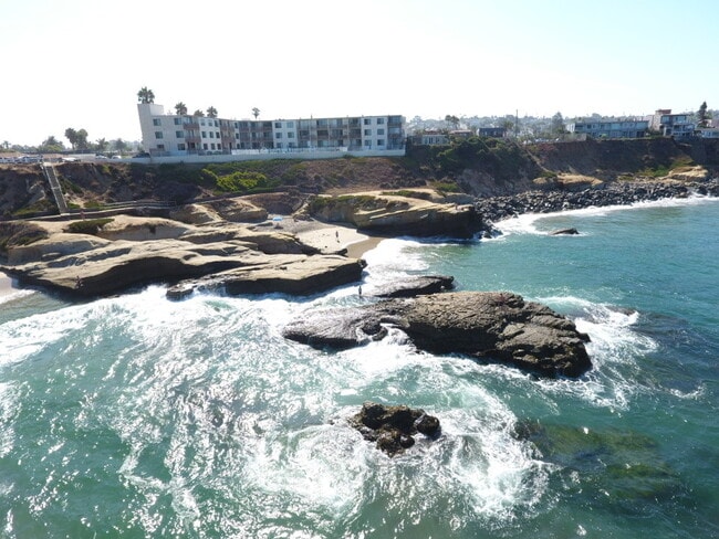 Building Photo - Santa Cruz 103 Unit 103