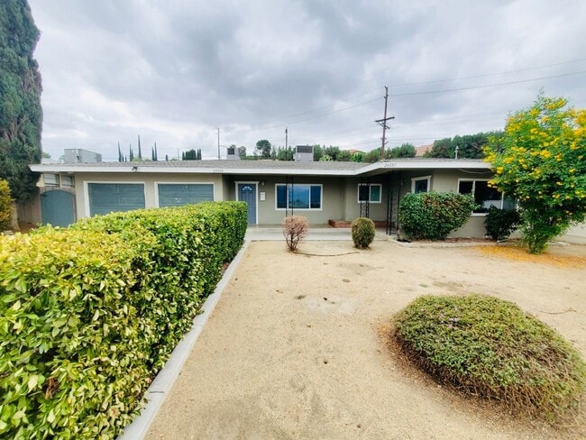 Photo - 24399 University Ave Unit 97