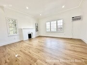 Photo - 2837 S Bronson Ave Unit 8