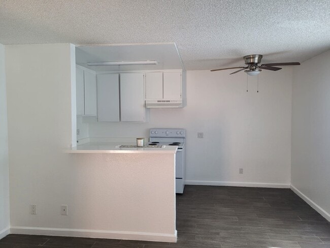Photo - 38572 10th Pl E Unit 04