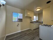 Photo - 6727 Pickering Ave Unit #3