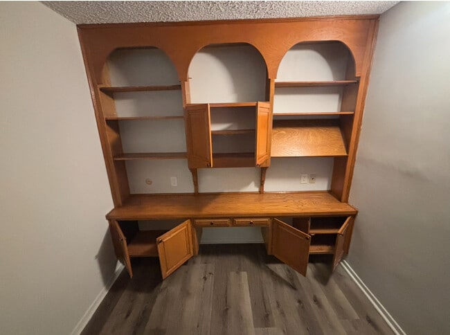 Photo - 1626 N Poinsettia Pl