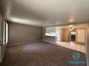 Photo - 332 Compton St