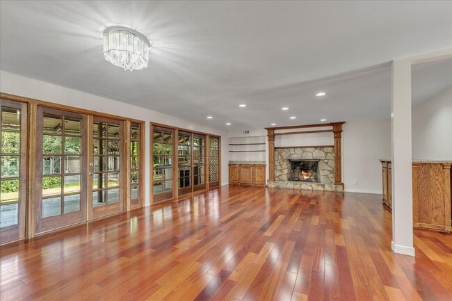 Photo - 16553 Hartsook St