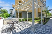 Photo - 22 E Sunset St