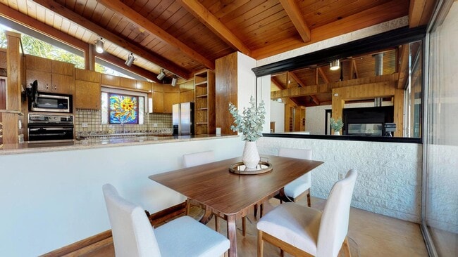 Photo - 1205 Pine Ave