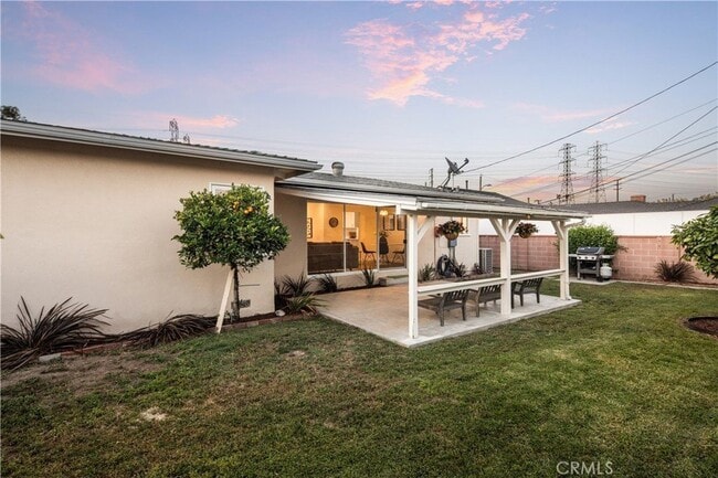 Photo - 6430 Denmead St