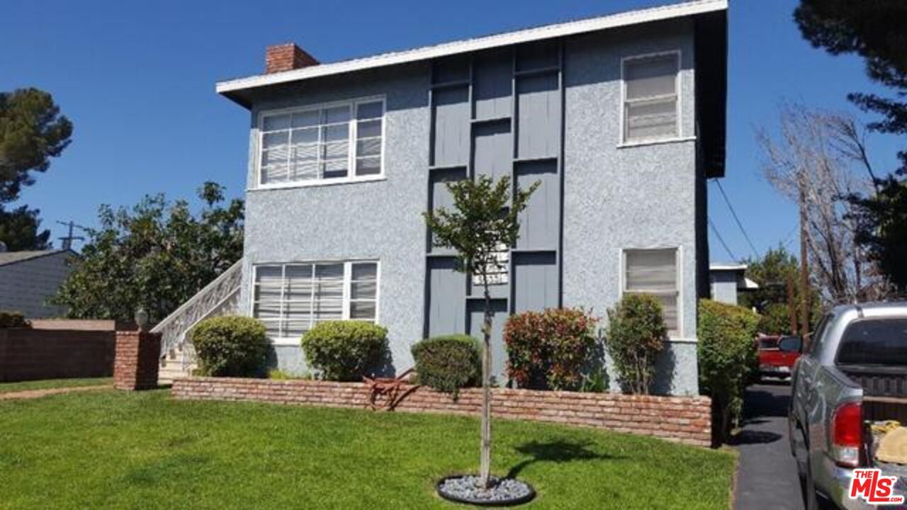 Photo - 5029 Cartwright Ave Unit 5029 1/2