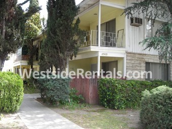 NA - 5742 Hazeltine Ave Apartments
