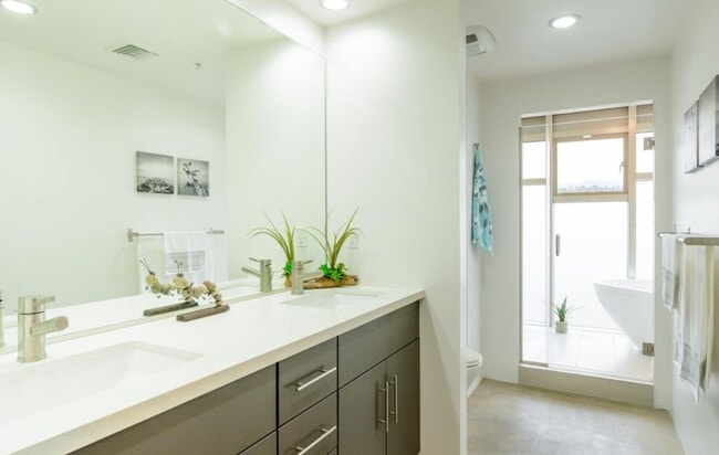 Photo - 3264 Kazaz Ln