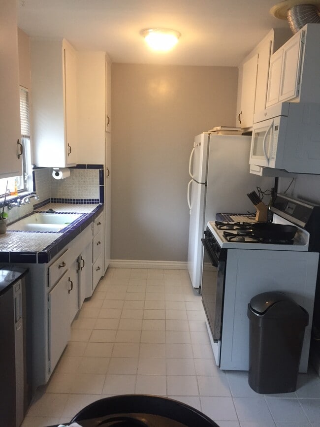 Photo - 907 S Wooster St Unit 9091/2