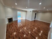 Photo - 13132 Hartland St