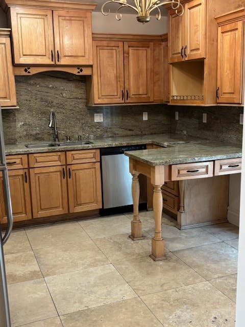 Photo - Tarzana Villas