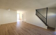 Photo - 147 Sespe Ave Unit B