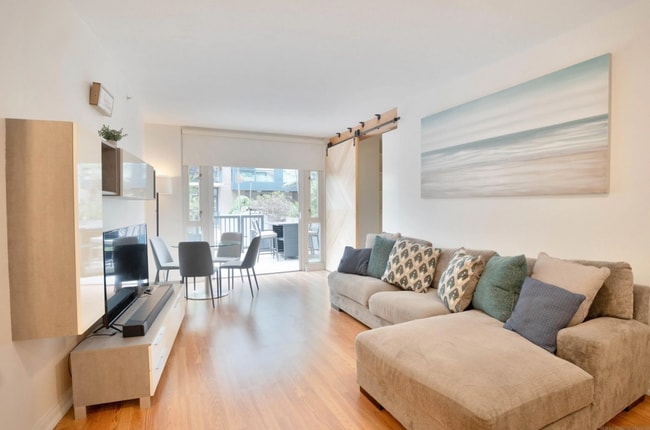 Photo - 530 K St Unit 211