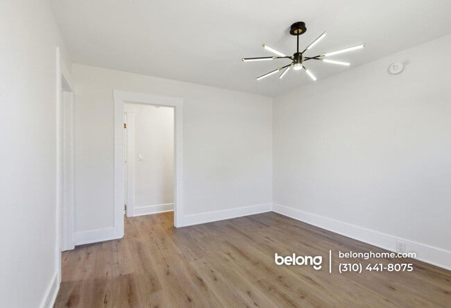Photo - 1474 W Vernon Ave Unit 3