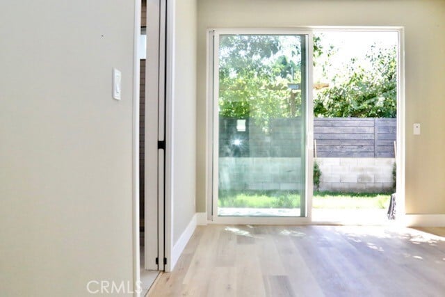 Photo - 729 Center St