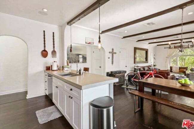 Photo - 5191 W 20th St Unit 5193 Halff