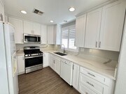 Photo - Charming 2 Bed 2.5 Bath Detached Home in G...