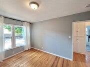 Photo - 6121 White Oak Ave House