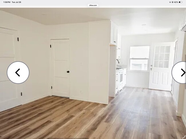 Building Photo - 439 S Evergreen Ave Unit 443 1-2
