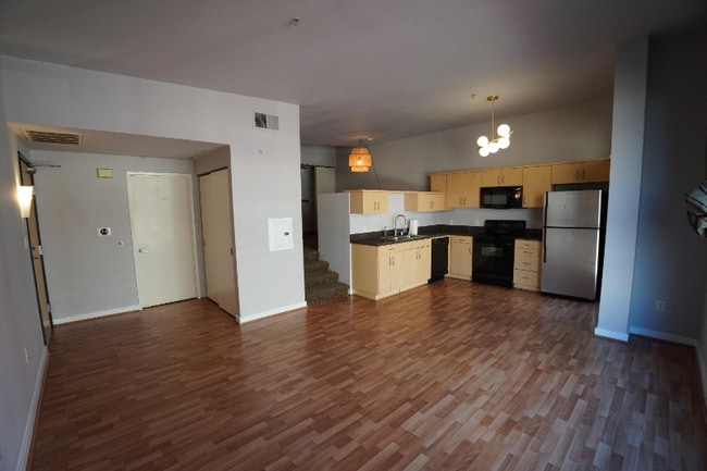 Photo - 777 Sixth Ave Unit 421