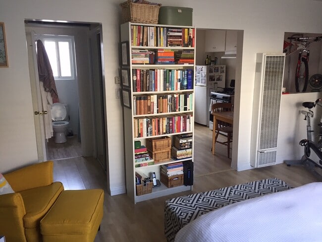 Photo - 110 Brooks Ave Unit 2