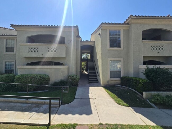 Building Photo - CANYON CREST CONDO