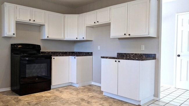 Photo - 42405 Iowa st House Unit 42405 Iowa St. #1