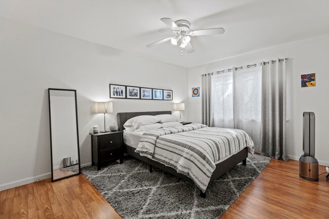 Photo - 1219 S Bedford St