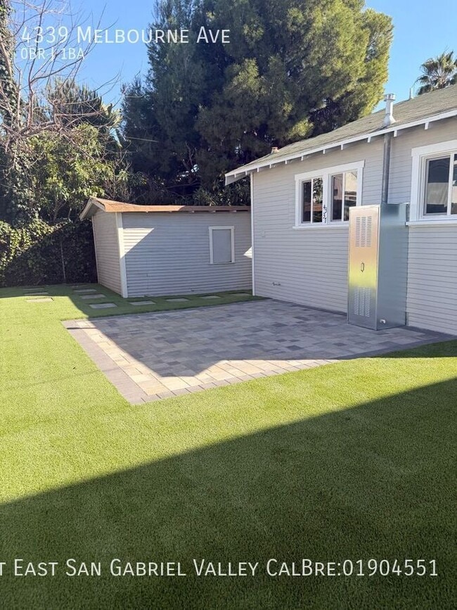 Photo - 4339 Melbourne Ave