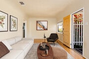Photo - 4841 Avoca St