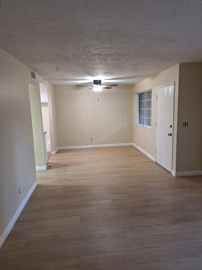 Photo - 1249 Edwards St Unit 30