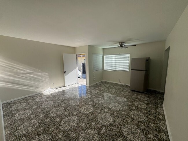 Photo - 3310 Burton Ave