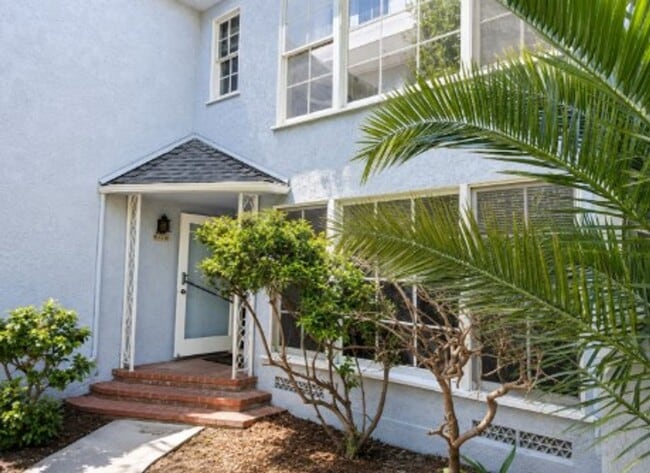 Photo - 1100 E Ocean Blvd Unit #13