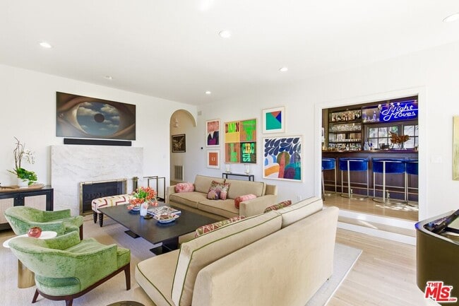 Photo - 6203 Temple Hill Dr