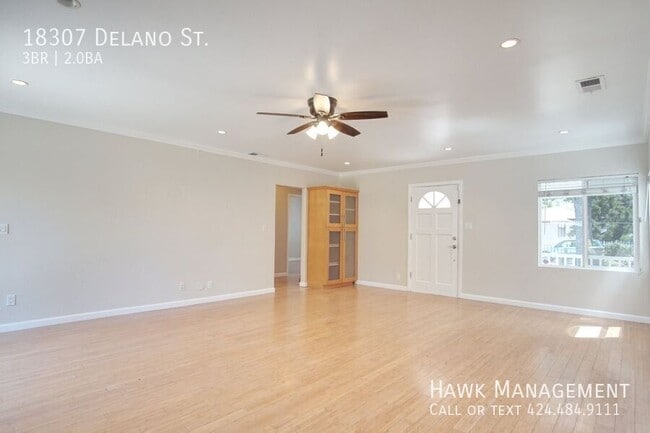 Photo - 18307 Delano St