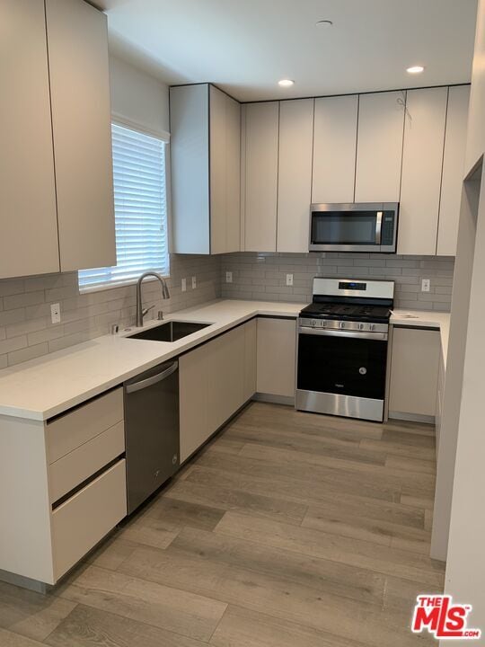 Photo - 1721 Granville Ave