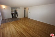 Photo - 11133 ROSE Ave Unit 11