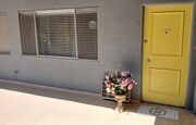 1ST FLOOR STUDIO 115 - 3293 Cahuenga Blvd- ALL UTILITIES INCLUDED