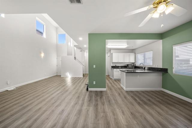 Photo - 9300 Burnet Ave