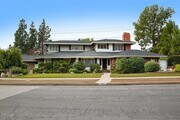 Photo - 1915 Canyon Close Rd House