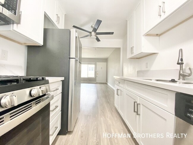 Photo - 3740 Westwood Blvd Unit 5