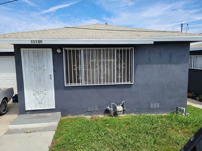 Building Photo - 11128 Raymond Ave Unit 11130