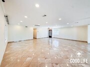 Photo - 5820 Carnegie St