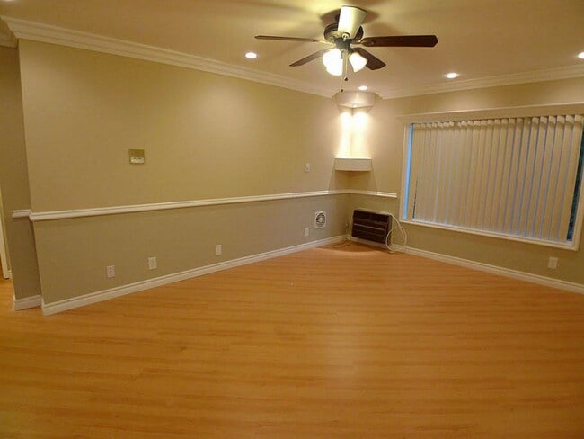 Photo - 20/20 Villa Apts