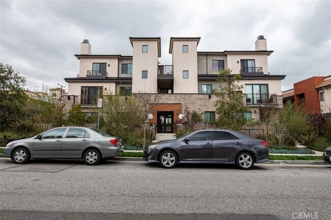 Photo - 330 Salem St Condo Unit 204