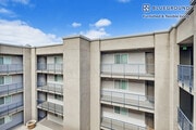 Photo - 18425 Malden St Unit SI FL2-ID8186A