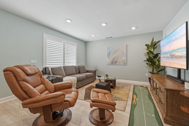 Photo - 2081 Acara Cir